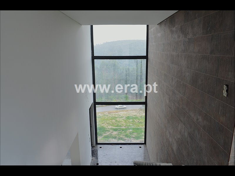 Moradia T3 à venda em Carreiras (São Miguel) e Carreiras (Santiago), Vila Verde — foto 3