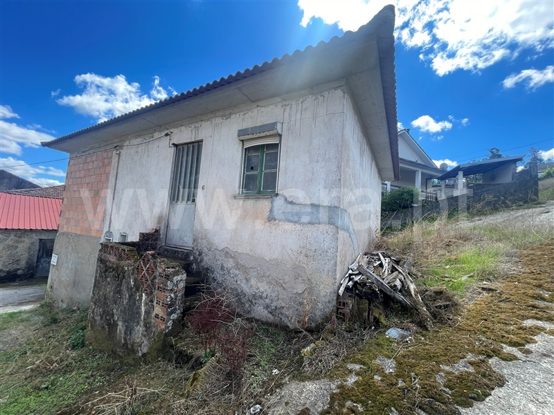 Moradia T3 à venda em Barreiros e Cepões, Viseu — foto 2