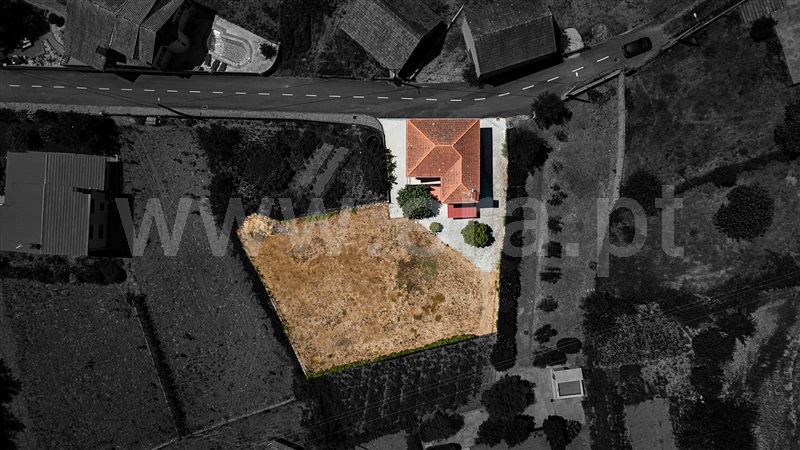 Moradia Isolada T3 Viseu, Cota - 1528146 - 7
