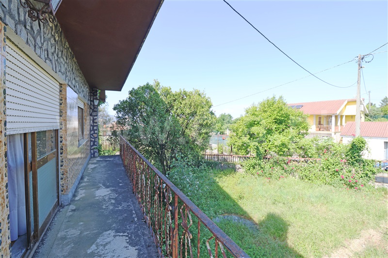 Moradia T3 à venda em Ribafeita, Viseu — foto 2