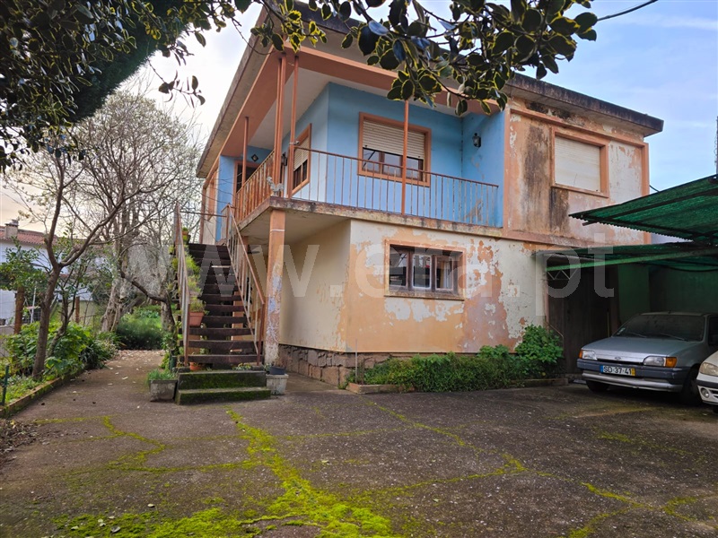 Moradia Isolada T4 / Albergaria-a-Velha, Telhadela