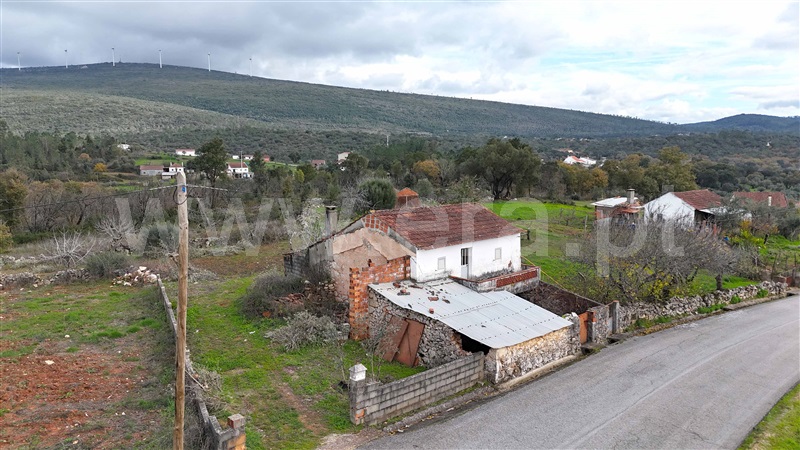 Moradia T4 à venda em Almoster, Alvaiázere — foto 2