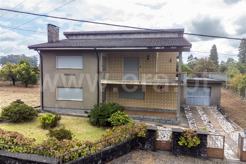 Moradia Isolada T4 Amares, Amares e Figueiredo - 1507625 - 2