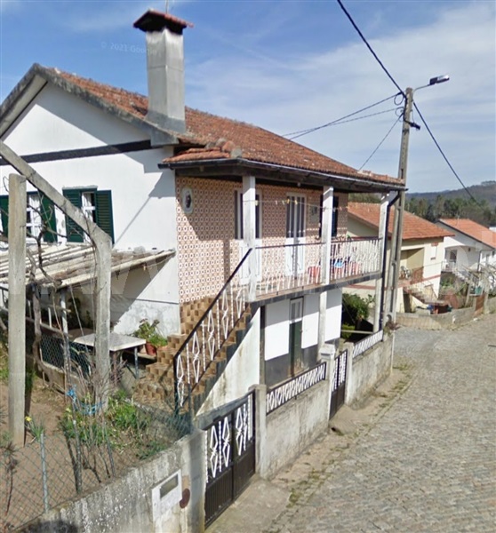 Moradia Isolada T4 / Arouca, Alvarenga