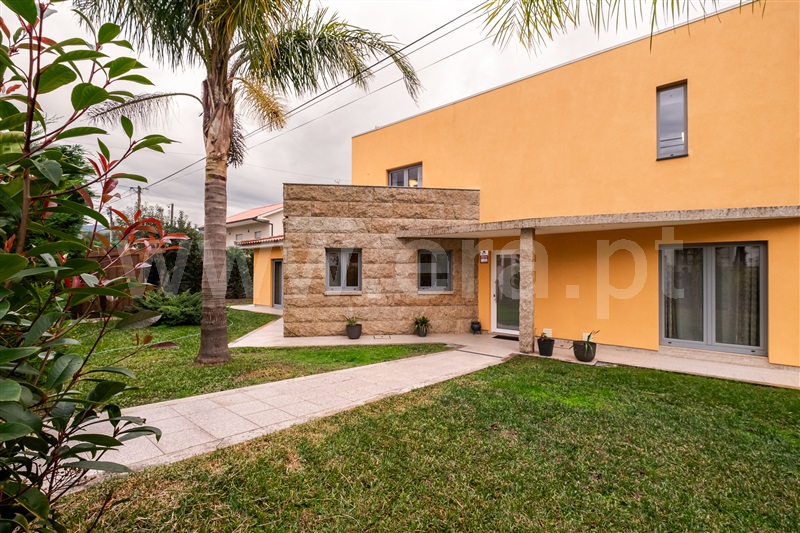 Moradia Isolada T4 / Barcelos, Aldreu