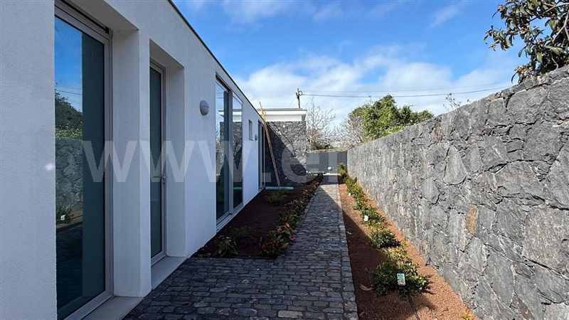 Moradia T4 à venda em Estreito da Calheta, Calheta — foto 2