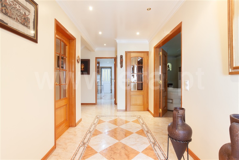 Moradia T4 à venda em São domingos de Rana, Cascais — foto 5
