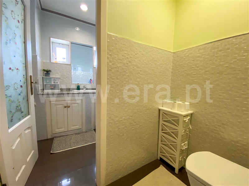Moradia Isolada T4 Chaves, Santa Cruz/Trindade e Sanjurge - 1421374 - 14