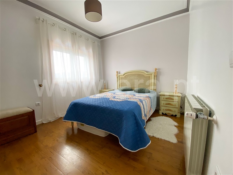 Moradia Isolada T4 Chaves, Santa Cruz/Trindade e Sanjurge - 1421374 - 28