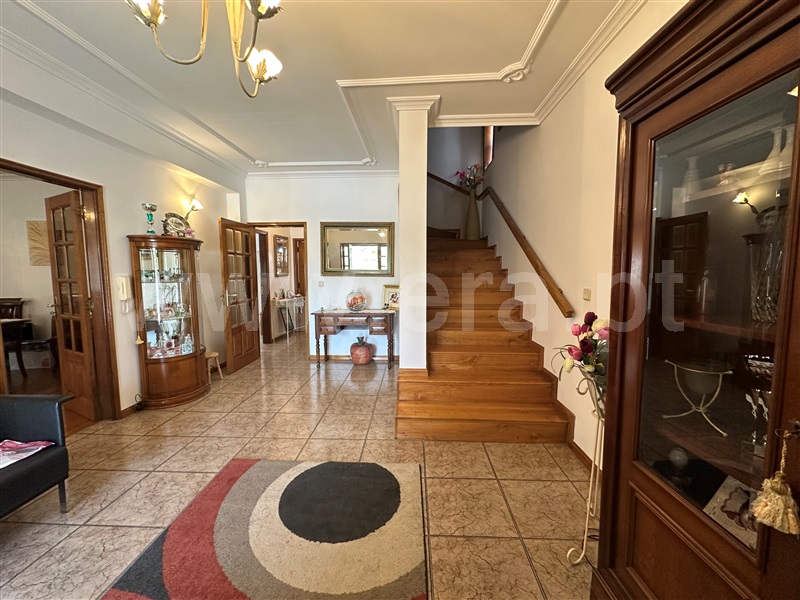 Moradia Isolada T4 Chaves, Santa Cruz/Trindade e Sanjurge - 1476770 - 2