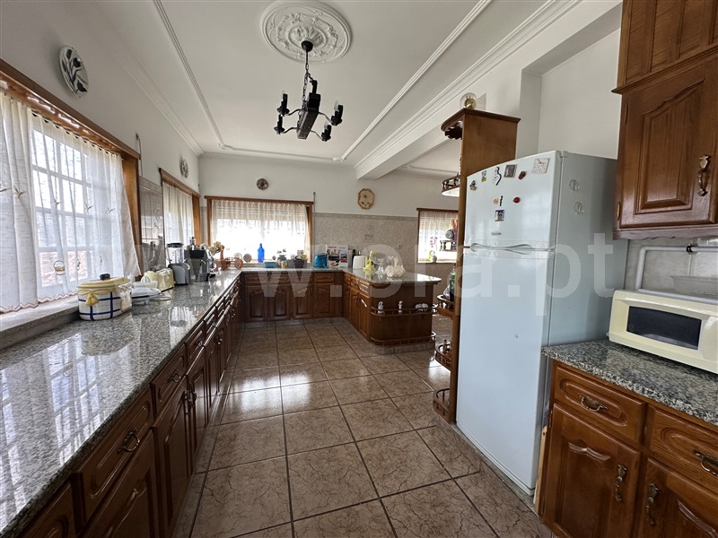 Moradia Isolada T4 Chaves, Santa Cruz/Trindade e Sanjurge - 1476770 - 5