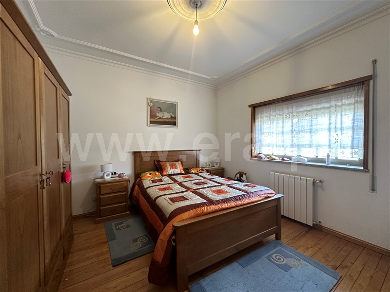 Moradia Isolada T4 Chaves, Santa Cruz/Trindade e Sanjurge - 1476770 - 11