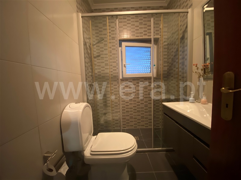 Moradia Isolada T4 Chaves, Santa Cruz/Trindade e Sanjurge - 1491057 - 14