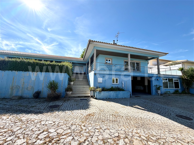 Moradia Isolada T4 / Chaves, Vale de Anta