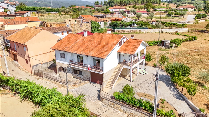 Moradia Isolada T4 / Chaves, Vidago (Vidago, Arcossó, Selhariz e Vilarinho das Paranheiras)