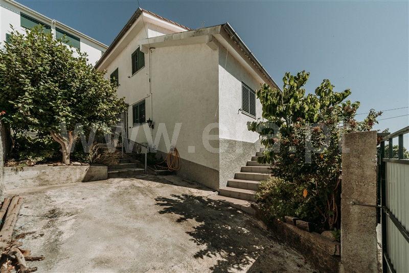 Moradia Isolada T4 com Quintal Covilhã, Covilhã - 1454959 - 5