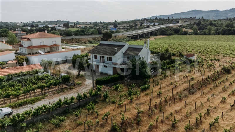 Moradia Isolada T4 / Covilhã, Tortosendo
