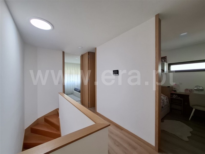 Moradia Isolada T5 com Piscina Esposende, Cepães - 1497433 - 9