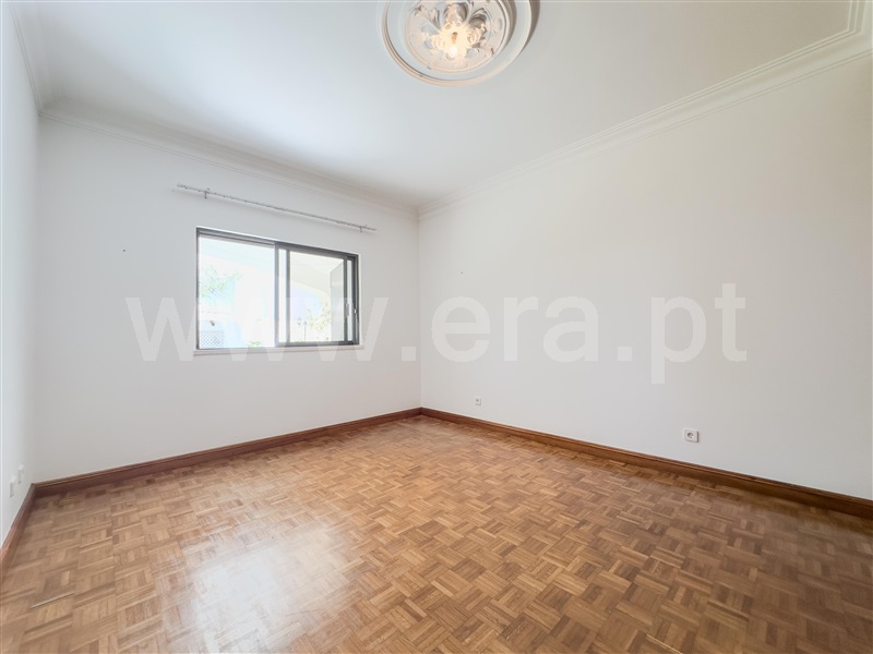 Moradia T4 à venda em Montenegro, Faro — foto 14