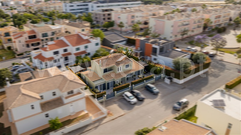 Moradia T4 à venda em Montenegro, Faro — foto 2