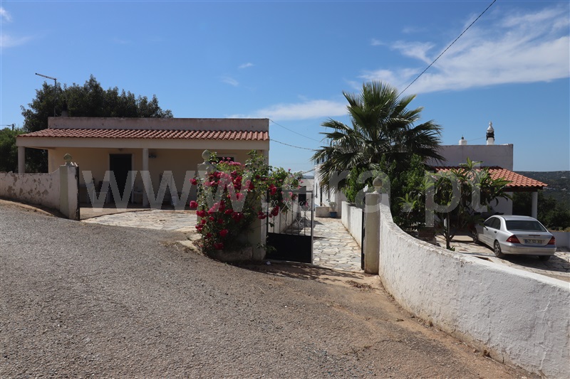 Moradia T4 à venda em Santa Bárbara de Nexe, Faro — foto 3