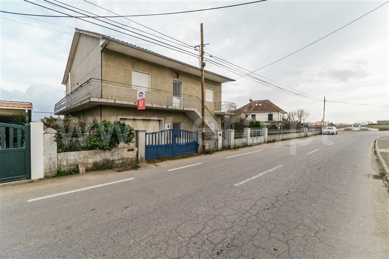 Moradia Isolada T4 / Fundão, Salgueiro
