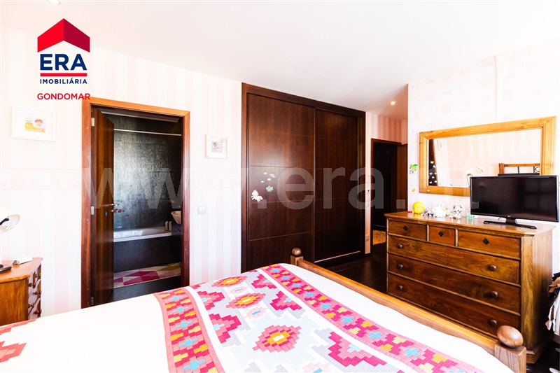 Moradia T4 à venda em S. Pedro da Cova, Gondomar — foto 11
