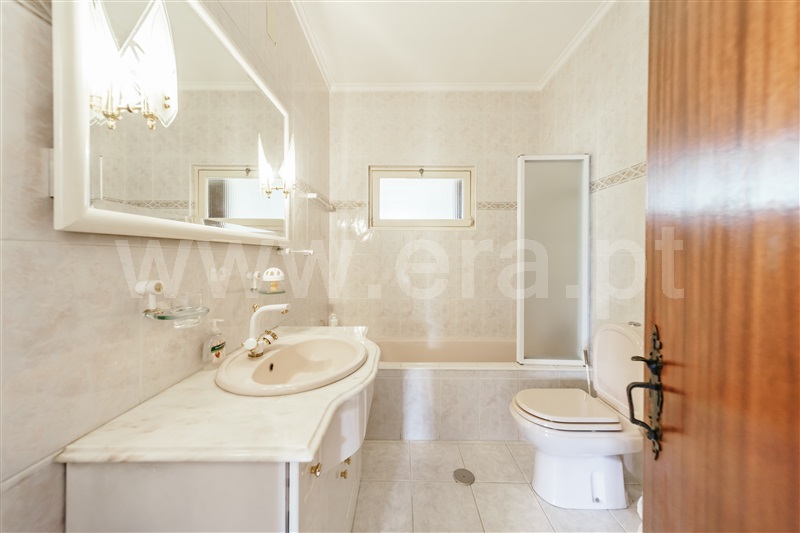 Moradia Isolada T4 Gouveia, Melo e Nabais - 1424276 - 23