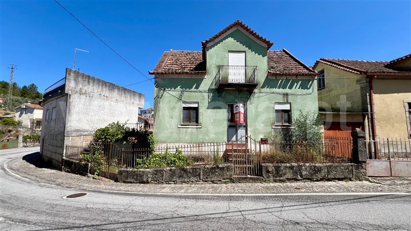 Moradia Isolada T4 / Gouveia, Ribamondego