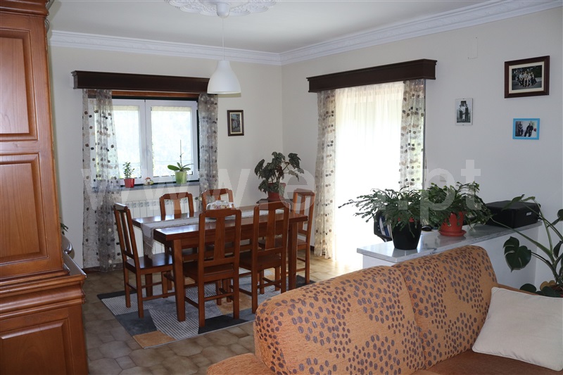 Moradia Isolada T4 / Gouveia, São Paio