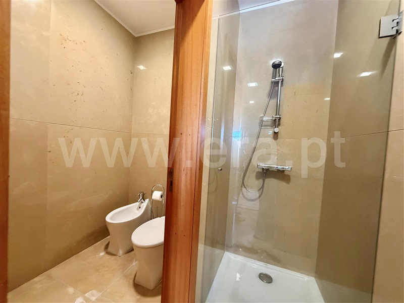 Moradia T4 à venda em Selho São Lourenço e Gominhães, Guimarães — foto 13