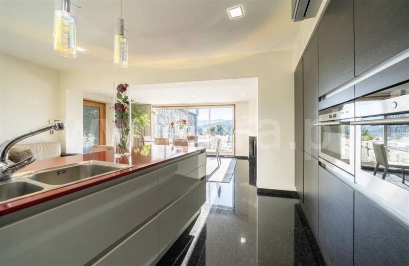 Moradia T4 à venda em Selho São Lourenço e Gominhães, Guimarães — foto 6