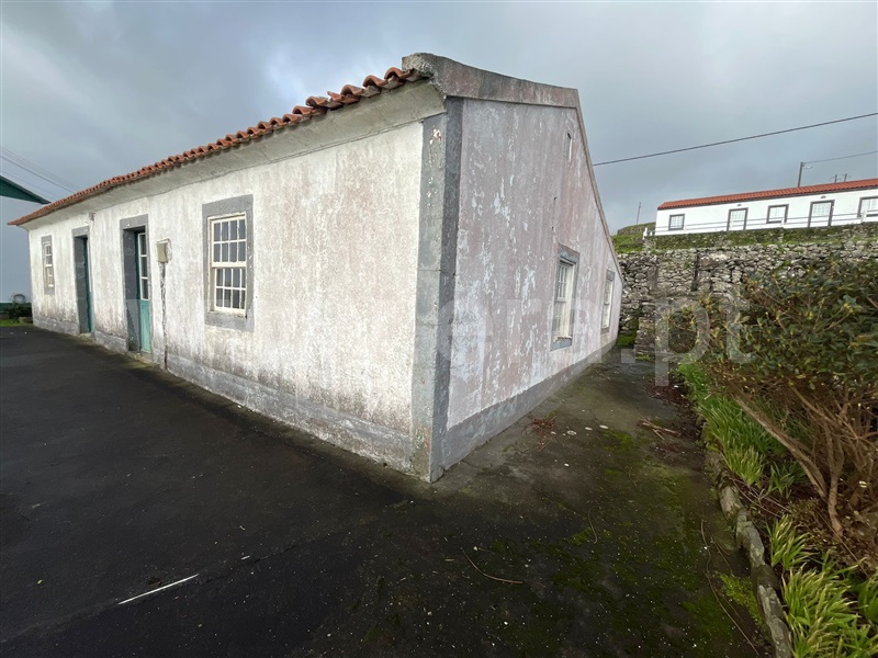 Moradia Isolada T4 Lajes das Flores - 1480419 - 5
