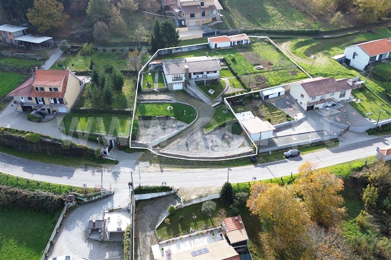 Moradia Isolada T4 / Lamego, Douro