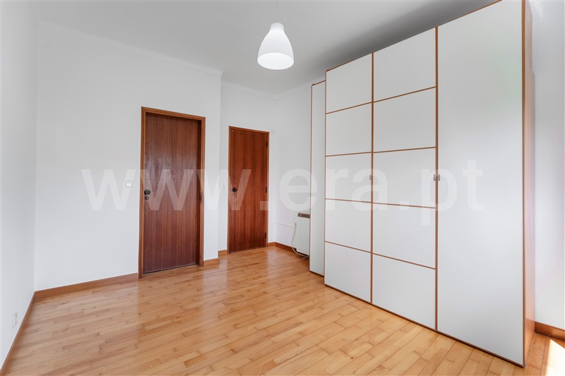 Moradia T4 à venda em Parceiros e Azoia, Leiria — foto 5
