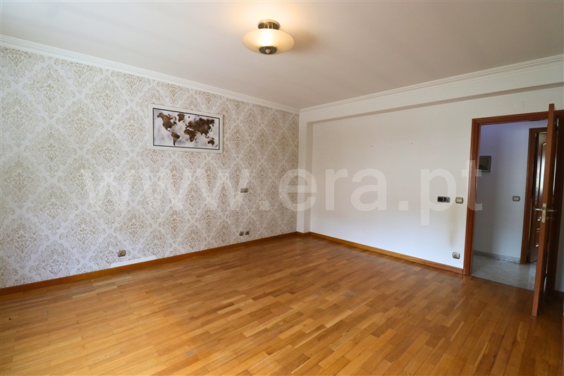 Moradia T4 à venda em Parceiros e Azoia, Leiria — foto 4
