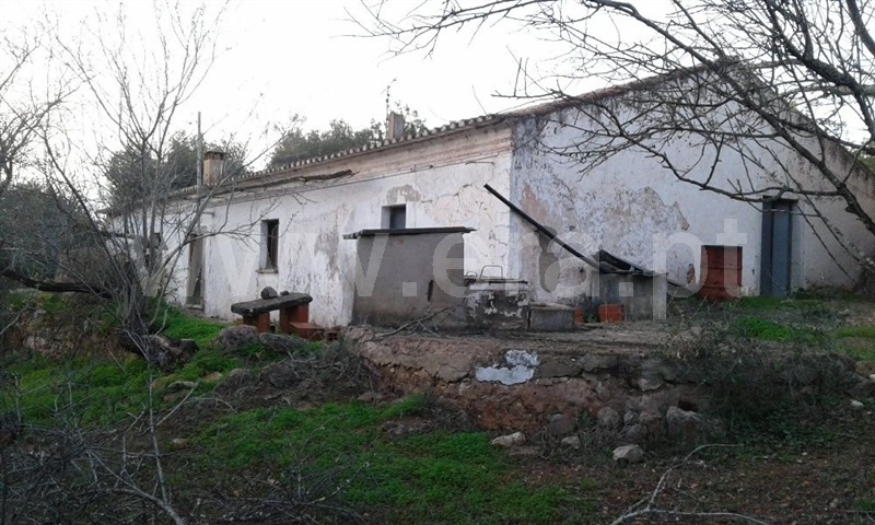 Moradia Isolada T4 / Loulé, Querença, Tôr e Benafim