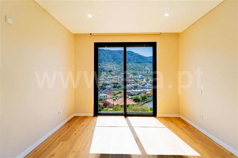 Moradia Isolada T4 Machico - 1506491 - 3
