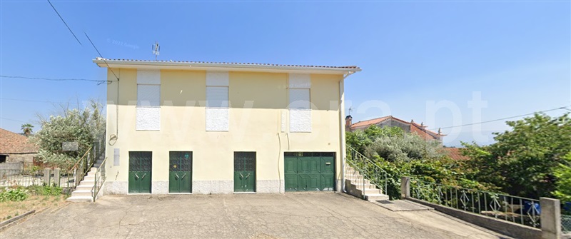 Moradia Isolada T4 / Mangualde, Santiago de Cassurrães e Póvoa de Cervães