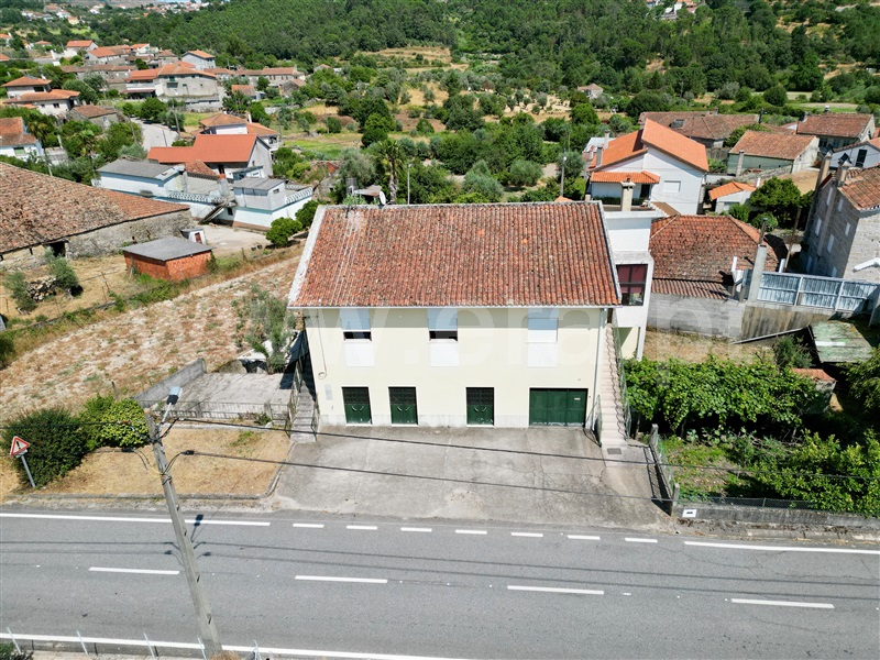 Moradia Isolada T4 / Mangualde, Santiago de Cassurrães e Póvoa de Cervães