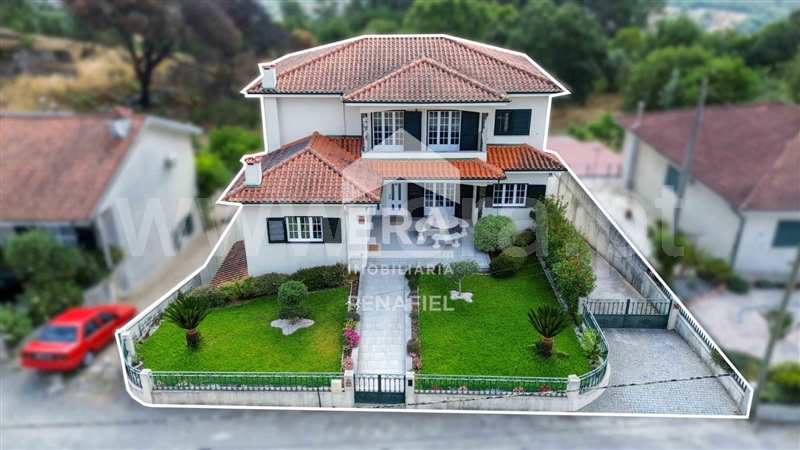 Moradia Isolada T4 / Marco de Canaveses, Vila Boa de Quires e Maureles