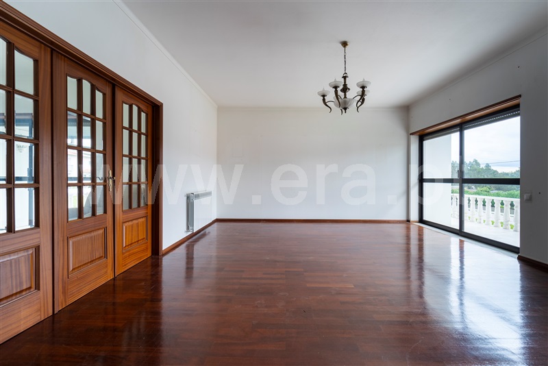 Moradia Isolada T4 com Jardim Marinha Grande, Albergaria - 1283253 - 32
