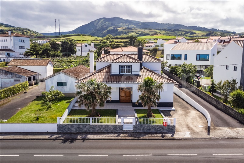 Moradia Isolada T4 / Nordeste, Nordeste