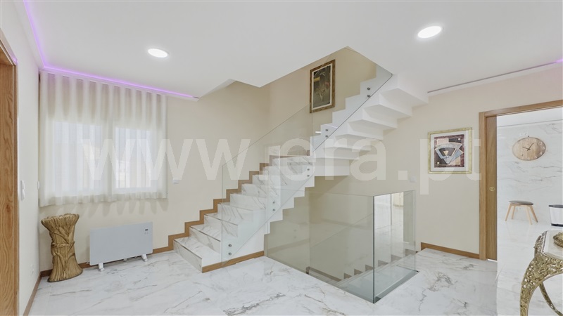 Moradia T4 à venda em Pontinha e Famões, Odivelas — foto 8
