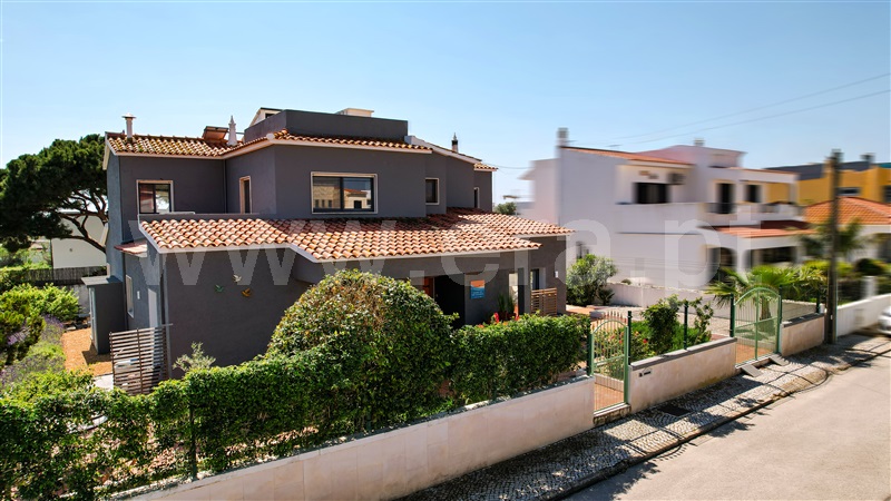 Moradia Isolada T4 / Olhão, Quelfes