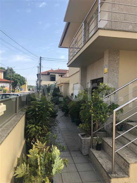 Moradia Isolada T4 / Oliveira de Azeméis, Oliveira de Azeméis, Santiago de Riba-Ul, Ul, Macinhata da Seixa e Madail