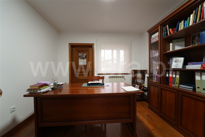 Moradia T4 à venda em Vila de Cucujães, Oliveira de Azeméis — foto 9