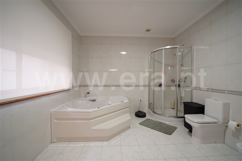 Moradia T4 à venda em Vila de Cucujães, Oliveira de Azeméis — foto 20