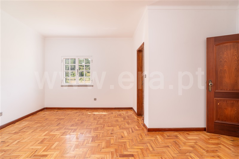 Moradia Isolada T4 com Terreno Oliveira do Hospital, Meruge - 1458552 - 9