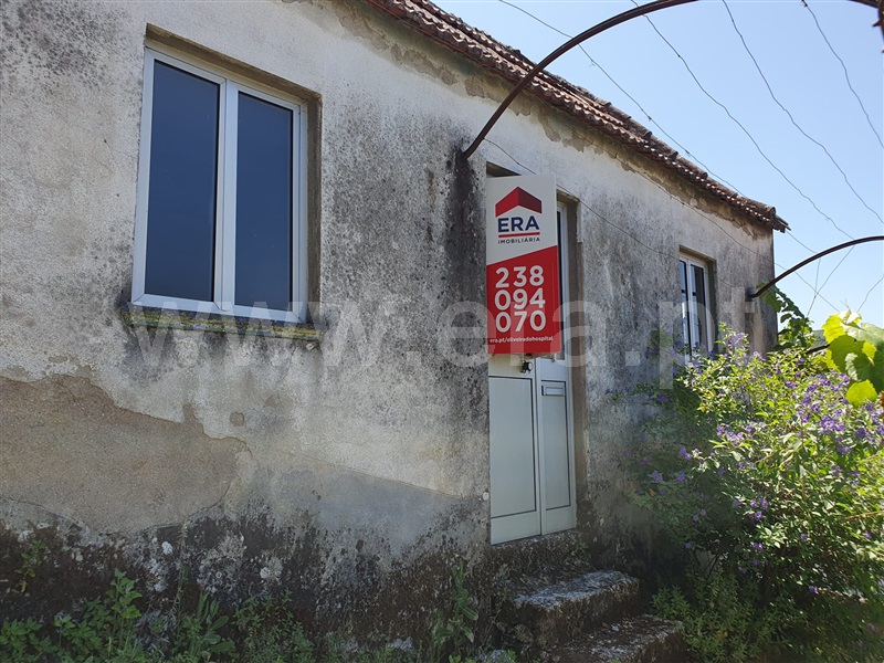 Moradia Isolada T4 com Terreno Oliveira do Hospital, São Gião - 1312984 - 12